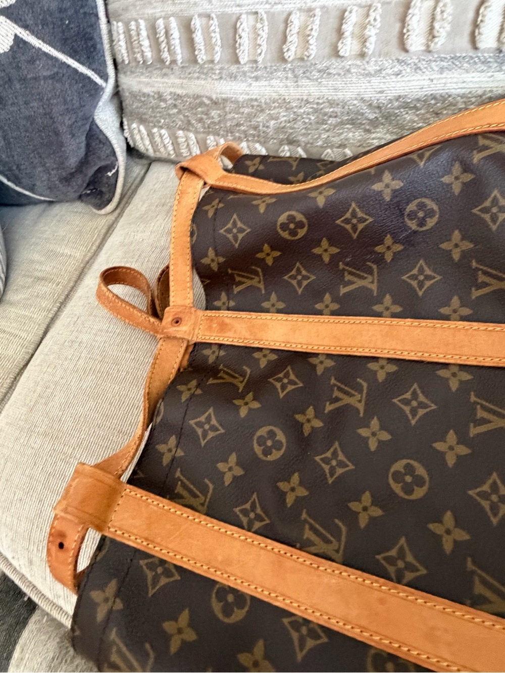 Louis Vuitton Monogram Randonnee GM Vintage - Picture 14 of 15